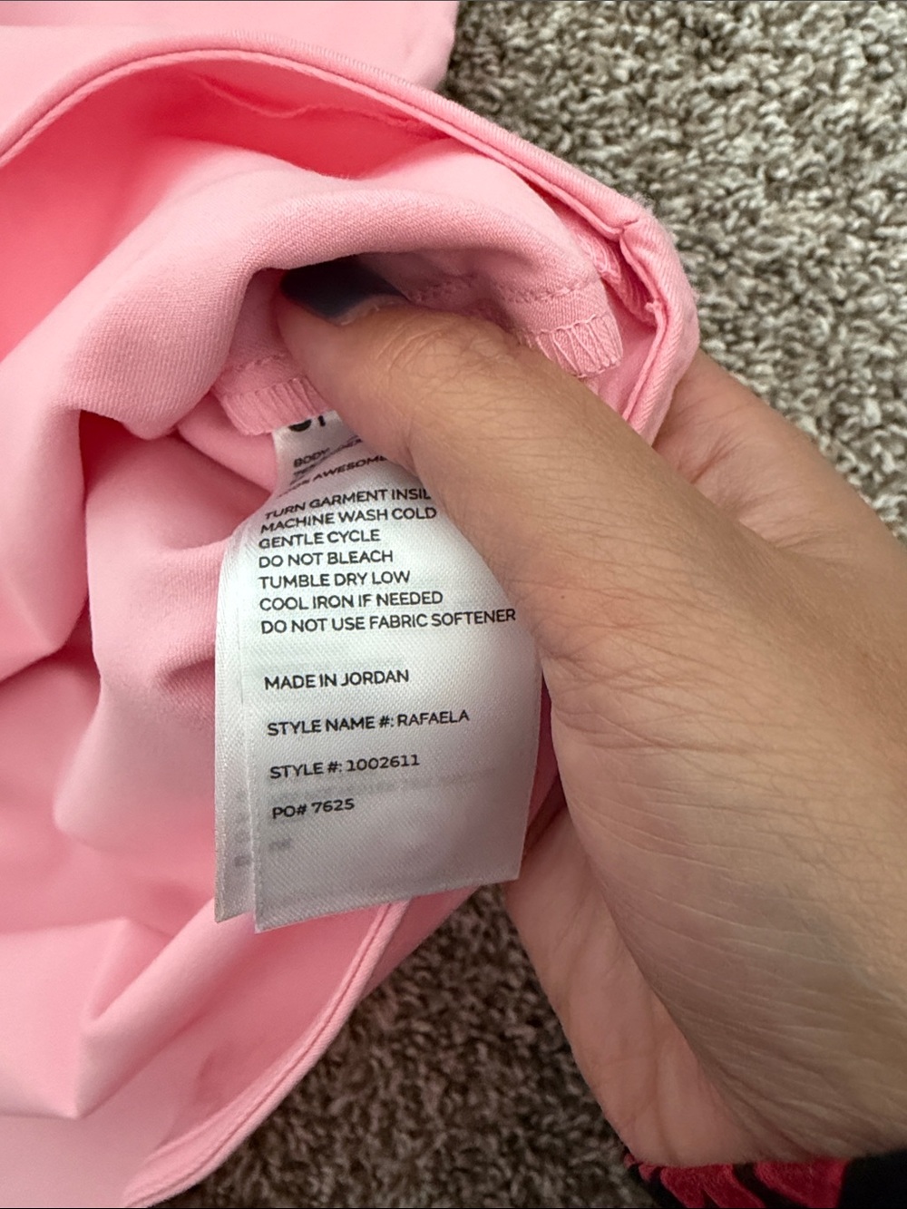 FIGS Rafaela Oversized Scrub Top (Fight Club Pink) - Picture 6 of 7